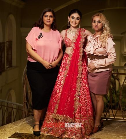 Shefali Jariwala created inspiring looks and new trends for bridesmaids during the wedding season