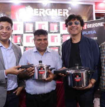 Michelin Star Chef Vikas Khanna Launches Bergner's Revolutionary New Pura Pressure Cooker