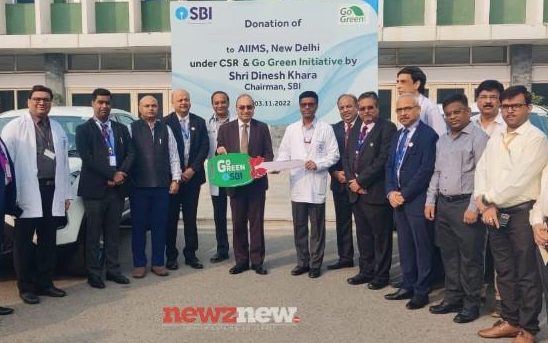 SBI donates 10 EVs under the “Go Green” initiative to AIIMS