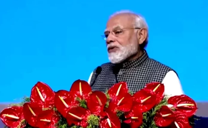 ‘World looking at India with hope’, says PM Modi at Pravasi Divas event