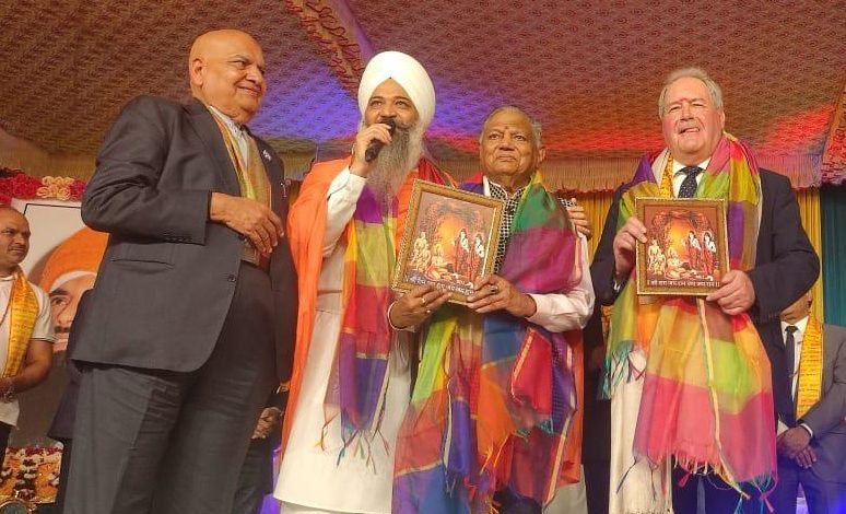 'Peace and harmony is the only way for the development of the world'