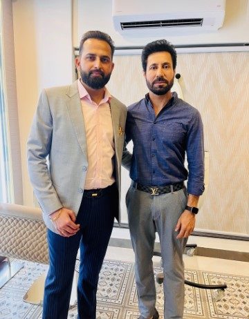 Binnu Dhillon inaugurated the swanky salon Headmasters in Mohali