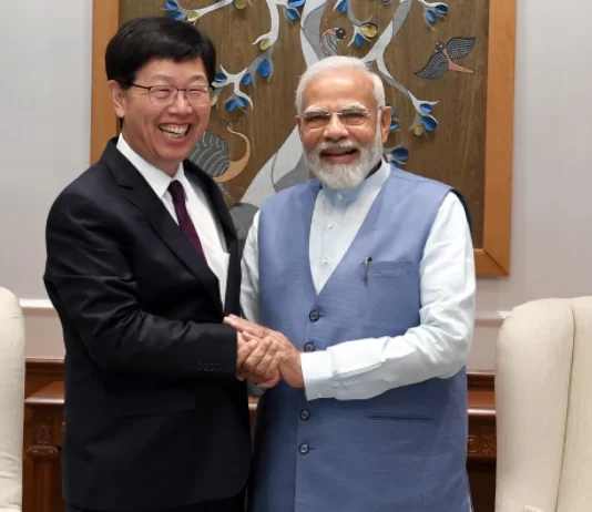 PM meets Foxconn chairman Young Liu