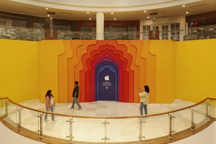 Apple Delhi retail store opens on April 20, Mumbai one on April 18