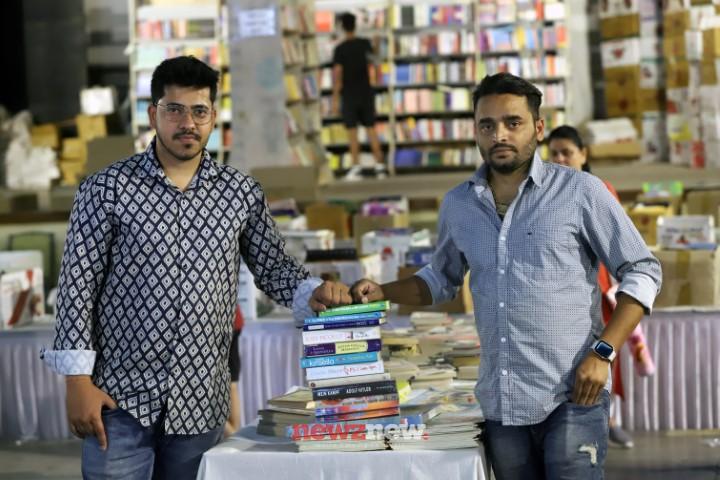 'Load The Box', a book fair by 'Kitab Lovers' on at Lajpat Rai Bhawan