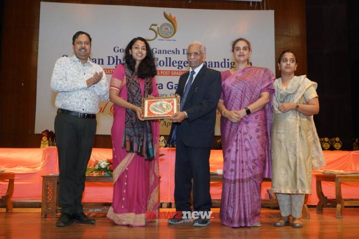GGDSD College holds Annual Prize Distribution Function