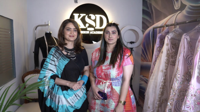 Fashion designer Kiren Sandhu’s “KSD Fashion Academy” Inaugurated by Punjabi beauty Aarushi Sharma