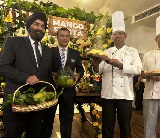 Go Man-Go Festival from 7 July till 30th July starts at Velvet Clarks Exotica
