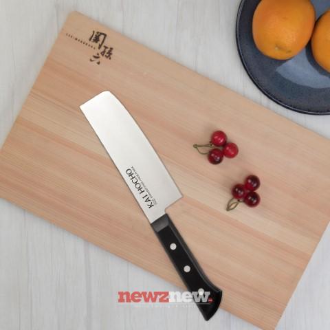 KAI Hocho Nakiri Knife Elevating Precision Cutting in Culinary Excellence