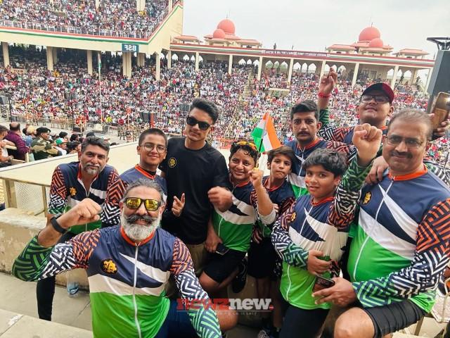 Cyclists dedicate their ride to BSF at Wagah border by pedaling for 260 kms
