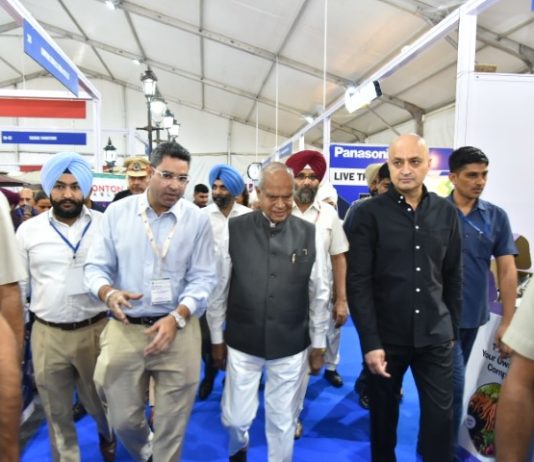 Governor Inaugurates Ninth Ins & Outs of PHDCCI