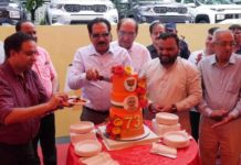 UT Adviser opens 'Shopping Fest' at heritage market - Sector 22D