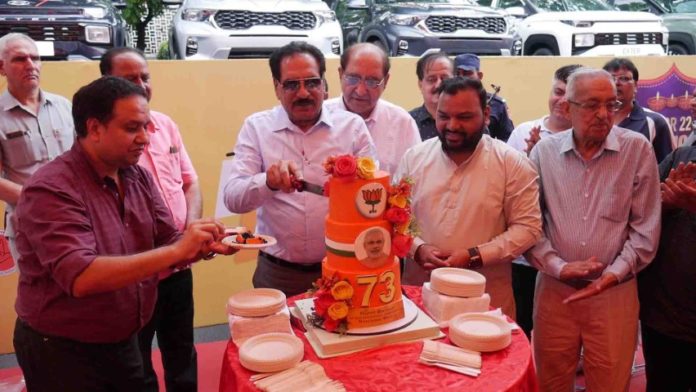 UT Adviser opens ‘Shopping Fest’ at heritage market – Sector 22D