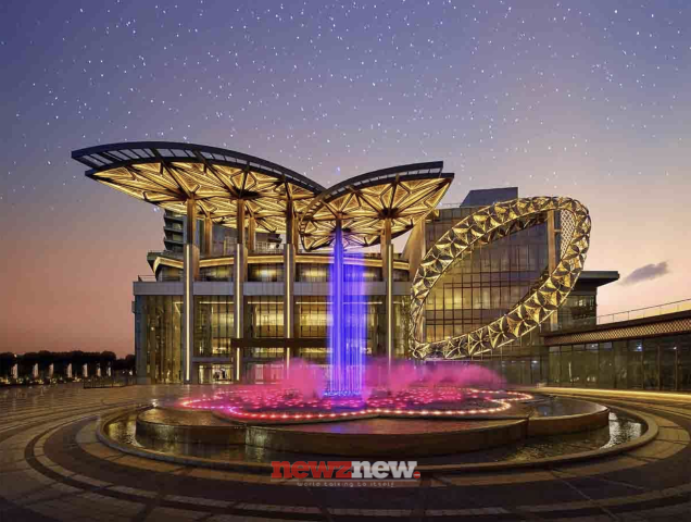 Jio World Plaza Opens in Mumbai