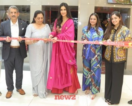 Global brand ambassador Katrina Kaif inaugurates Kalyan Jewellers’ 3rd showroom in Chandigarh