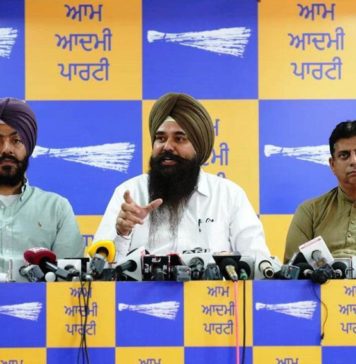Previous governments used to give protection to the drug mafia - AAP