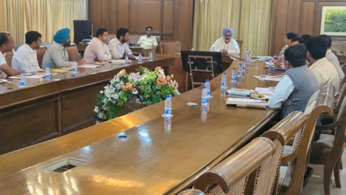 Chetan Singh Jauramajra bats for Promotion of Mushroom production in Punjab