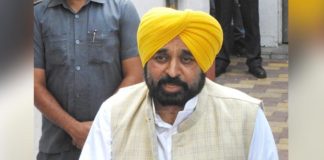 Punjab CM orders FIR against mob forcing official to burn paddy straw