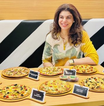 Circle Of Crust Showcases Innovative Pizza Crust Choices