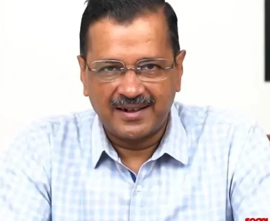 Kejriwal announces Rs 7,000 bonus for 80K Delhi govt employees