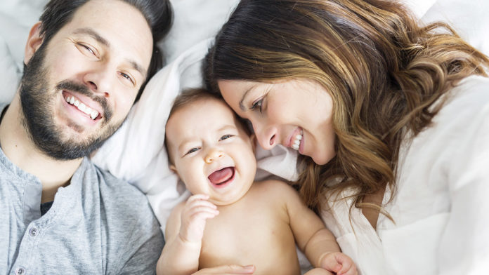 New moms & dads increasingly turn to social media for parenting advice