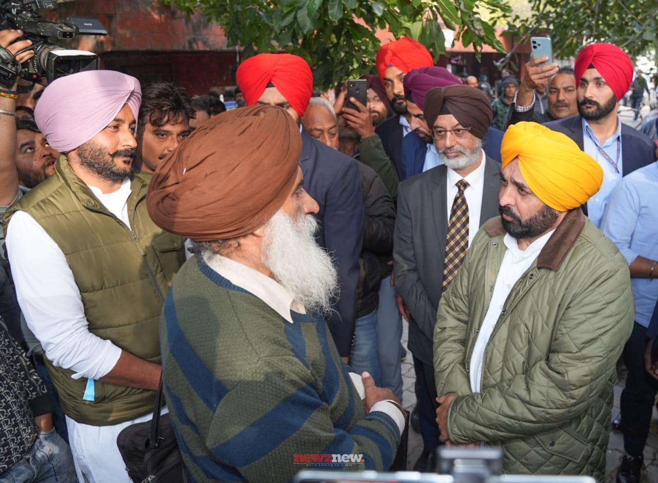 As people’s CM Bhagwant Singh Mann continues surprise inspection of government offices public hails excellent work