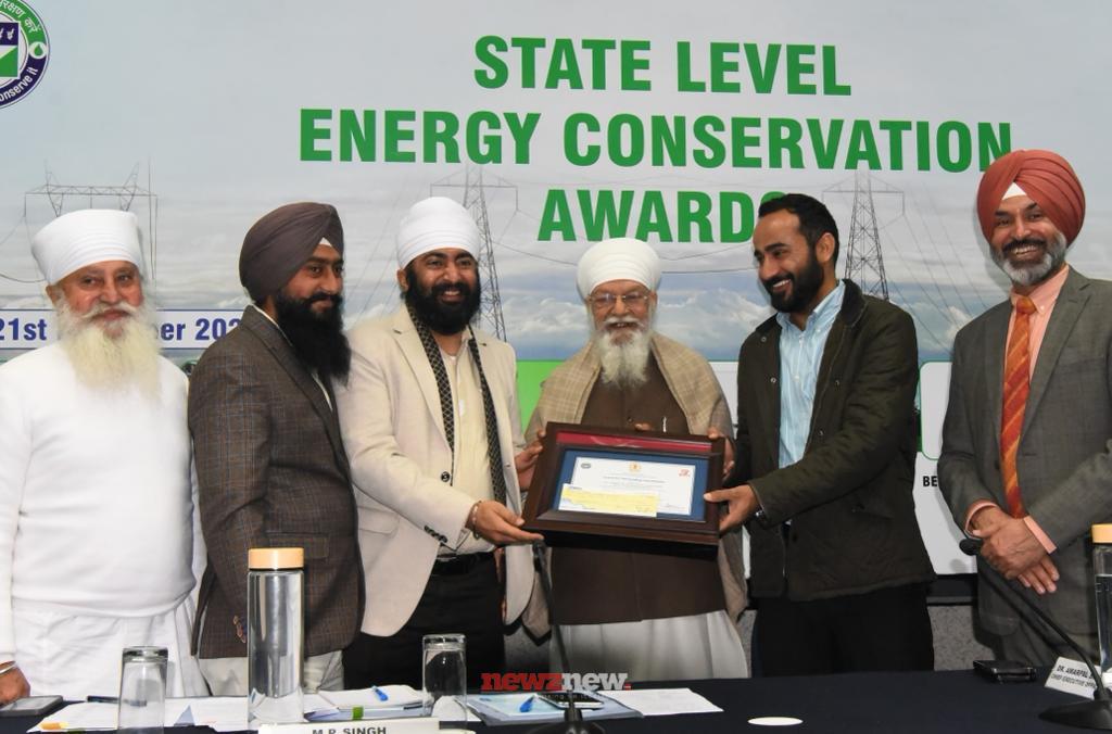 Meet Hayer felicitates entities for adopting energy conservation