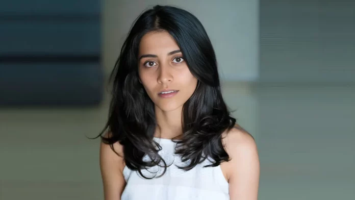 Anula Navlekar Wiki, Biography, Age, Movies, Images