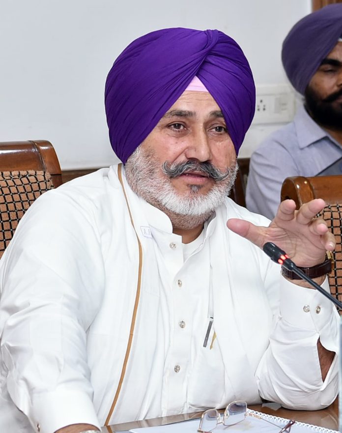 Chetan Singh Jauramajra spearheads mission ‘Canal water to every field’, holds meetings with MLA’S to gather ground information