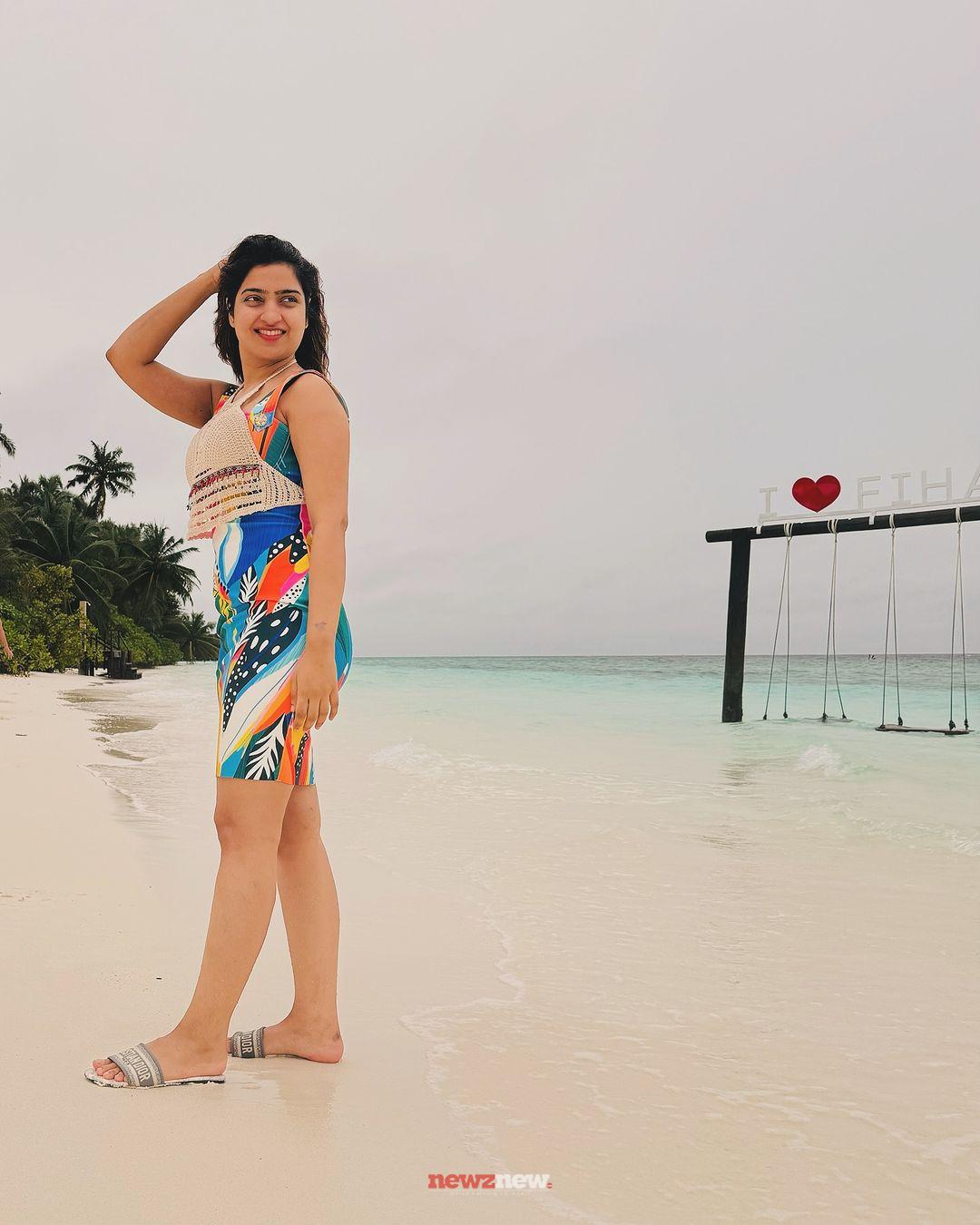 BIGG BOSS 17 Fame Sana Raees Khan Rings In Her New Celebration In Maldives, Shares Stunning Pictures From Her Trip