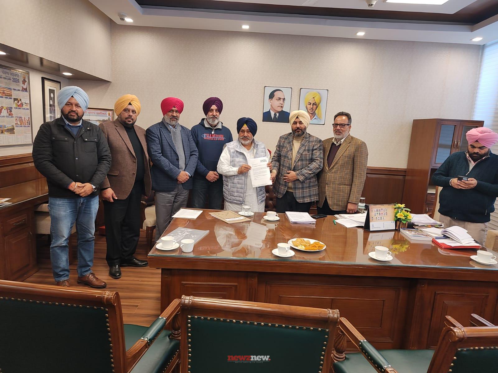 Chetan Singh Jauramajra assures all possible assistance to potato growers