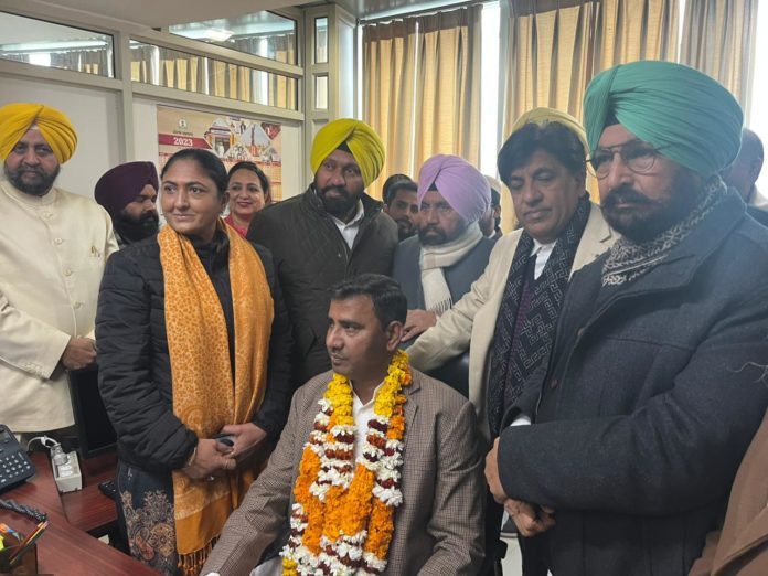 Abdul Bari Salmani takes charge as the Chairman of minorities commission