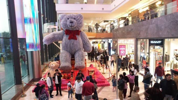 Teddy Tales & Romantic delights awaits at CP67 Mall this Valentines’s Day