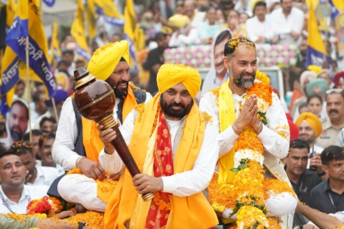CM Bhagwant Mann campaigned for Jalandhar candidate Pawan Kumar Tinu in Kartarpur