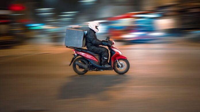 How International Courier Services are Adapting to the Changing Global Landscape?