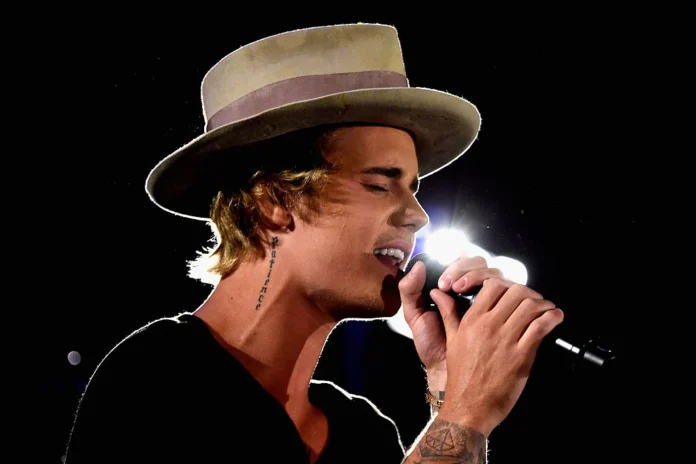 Canadian pop singer Justin Bieber Net Worth