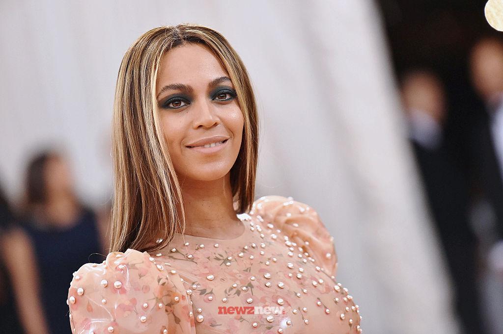 American pop singer Beyoncé Knowles Net Worth - NewZNew