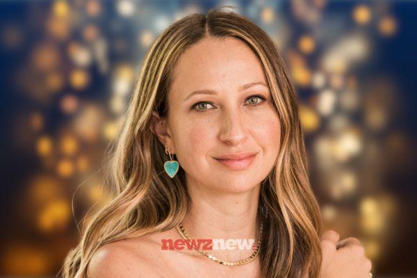 American Jewelry Designer Jennifer Meyer Net Worth 2024