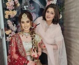 Cleopatra Unveiled Spectacular Festive and Karwachauth Trends with a Blend of Tradition and Global Glamour