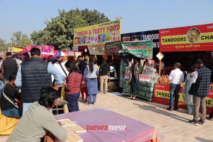 Cultural ‘Dhamaal’ at Crafts Mela draws unprecedented