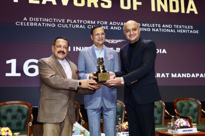 Karan Gilhotra Chair Punjab PHDCCI honored at the “Flavors of India Conclave”