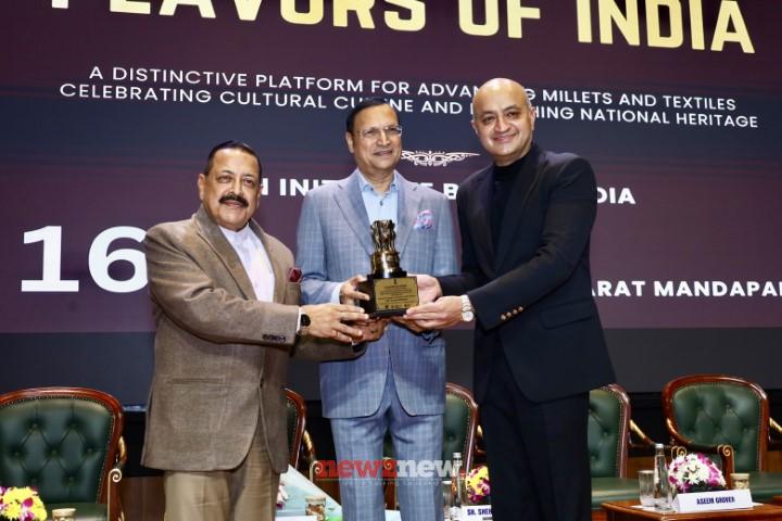 Karan Gilhotra Chair Punjab PHDCCI honored at the “Flavors of India Conclave”