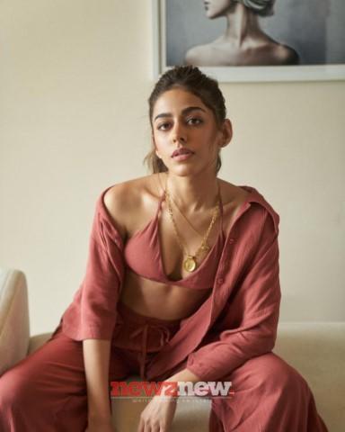  Alaya F Hot and Sexy Pictures