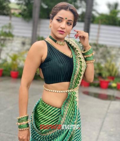 Monalisa Hot, Sexy, and Bikini Photos of Bhojpuri Actress ‘Antara Biswas’