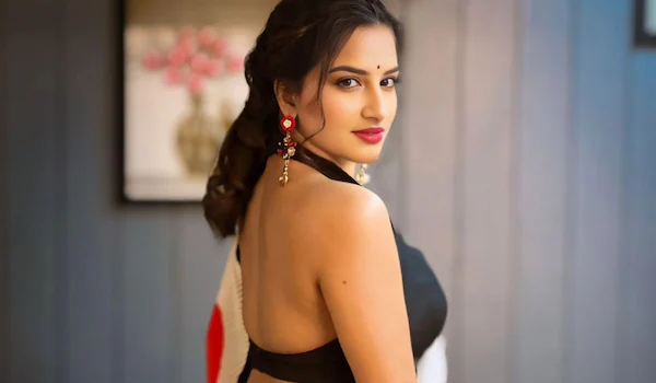 Ullu Web Series Actresses Names With Photos