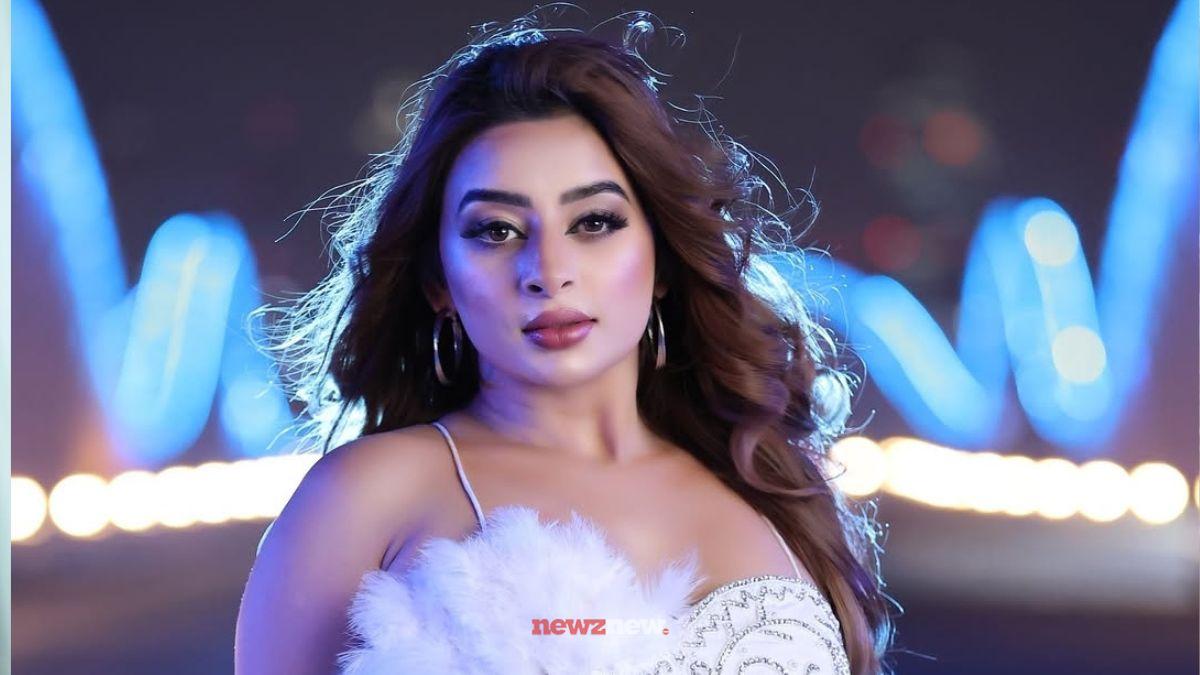 List Of 20+ Top Adult Ullu Web Series Actresses With Their Photos And Net Worth