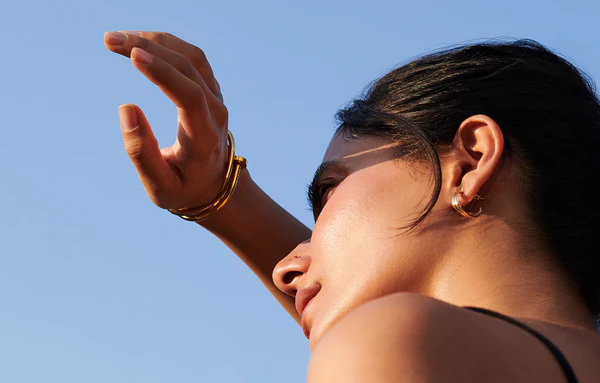 How to Take Care of Your Skin While Traveling