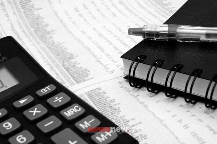 How to use a brokerage calculator for options and futures trading