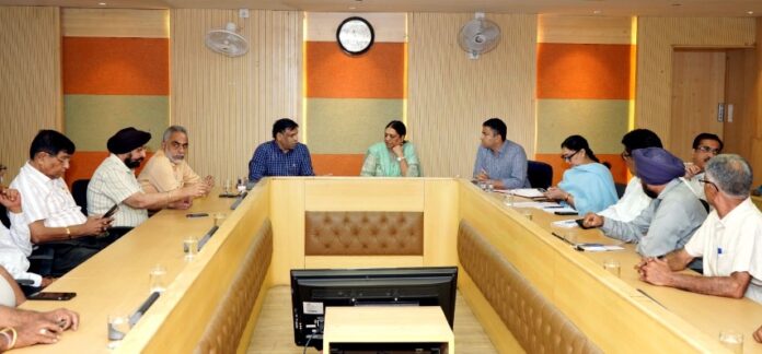 Mayor Harpreet Kaur Babla reviews arrangements for ‘walk for Drug Free Chandigarh’ campaign