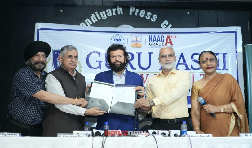 Padma Shri Hans Raj Hans joins Guru Kashi University as Chairman of Sufi and Folk Music
